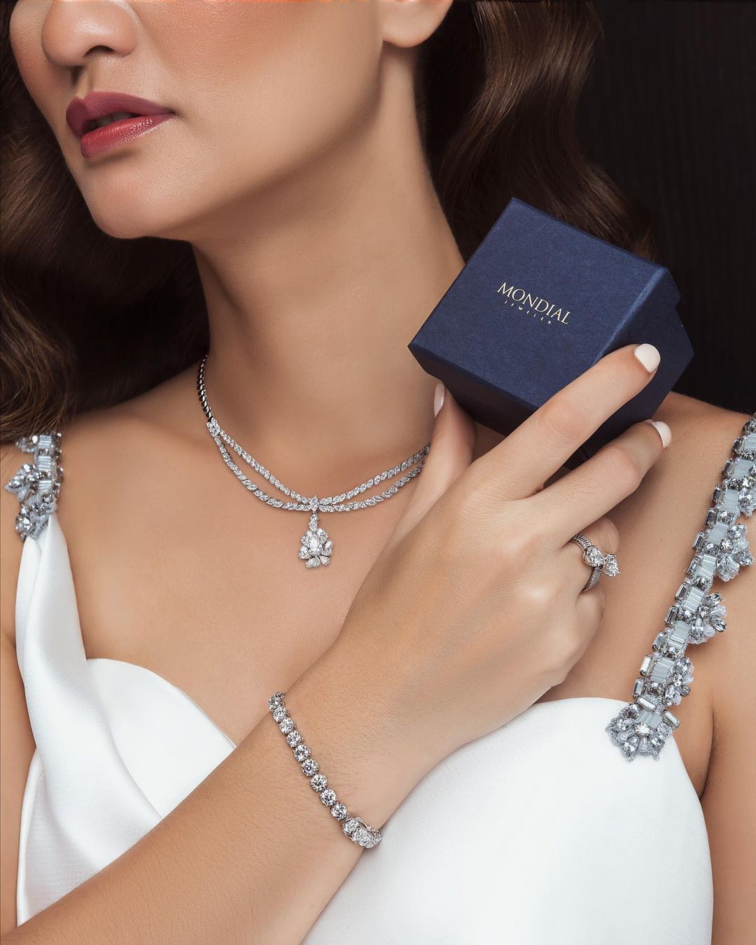 5 Model Gelang Berlian Berdesain Bracelet yang Cocok untuk Pesta